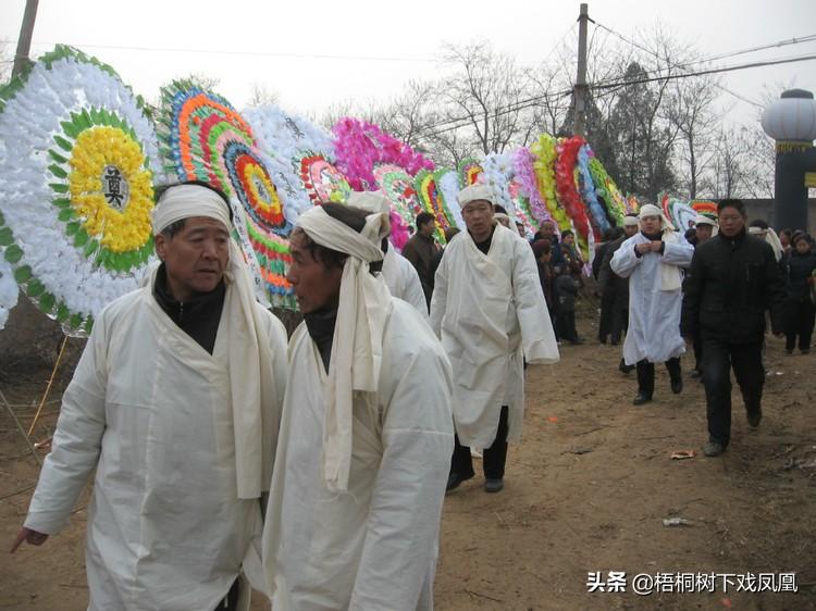 橐驼非能使木寿且孳也 且_民俗择日砍寿木_云南人砍寿木的仪式