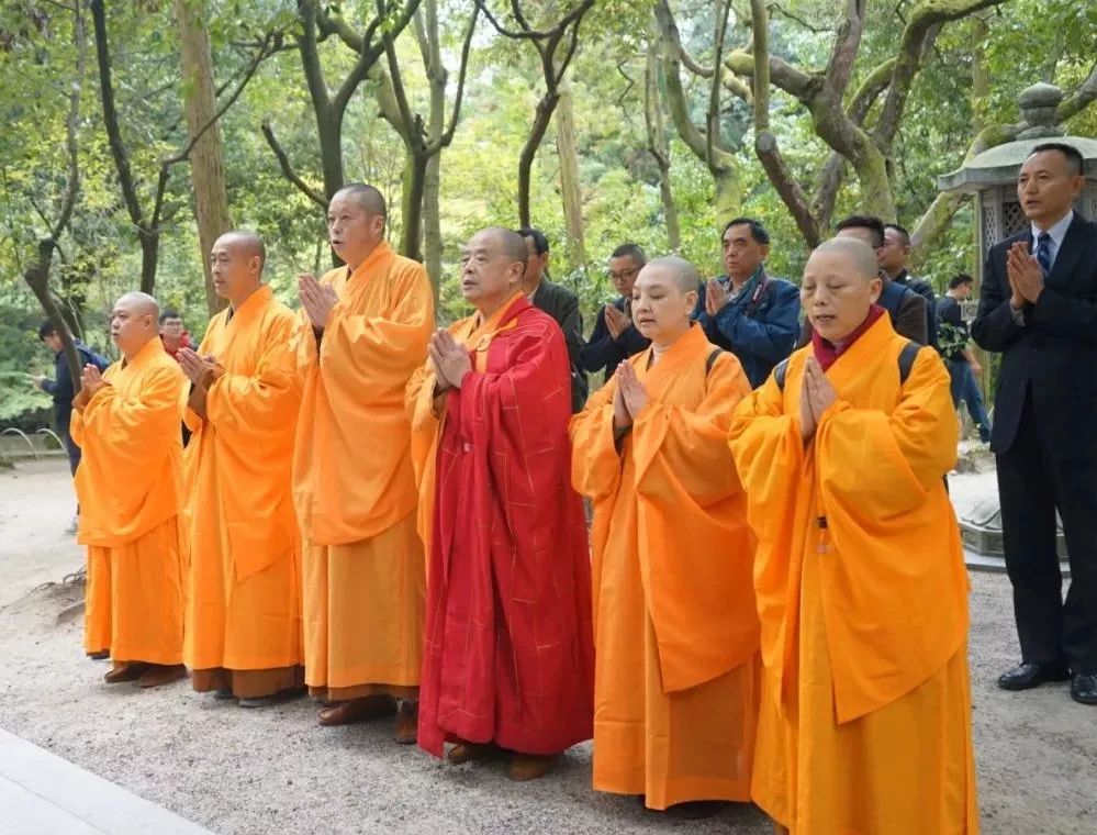 佛学大师都有谁_韩国佛教大师_韩国的佛学大师有谁