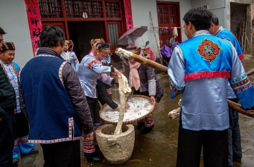 瑶族有什么节日_瑶族人有传统节日吗_瑶族最隆重的节日